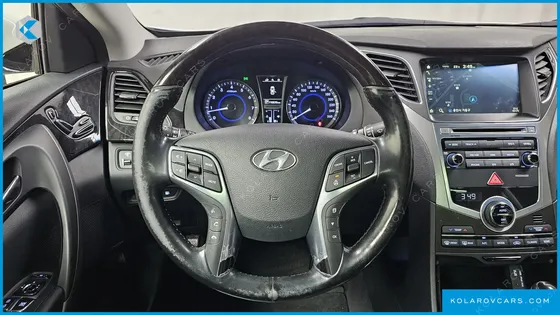HYUNDAI GRANDEUR HG240 MODERN