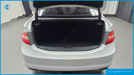 HYUNDAI GRANDEUR HG240 MODERN