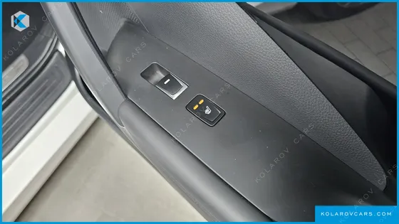 HYUNDAI GRANDEUR HG240 MODERN