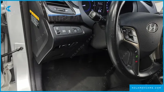 HYUNDAI GRANDEUR LPG HG300 HANDICAPPED ONLY