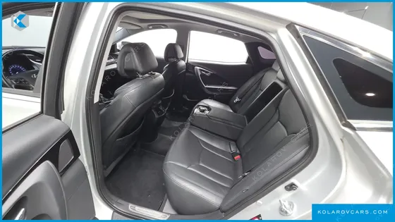 HYUNDAI GRANDEUR LPG HG300 HANDICAPPED ONLY