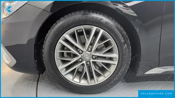 HYUNDAI GRANDEUR 2.4 PREMIUM