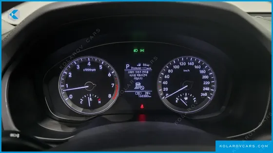 HYUNDAI GRANDEUR 2.4 PREMIUM