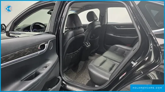 HYUNDAI GRANDEUR 2.4 PREMIUM