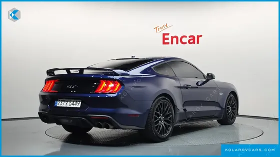 FORD MUSTANG GT COUPE