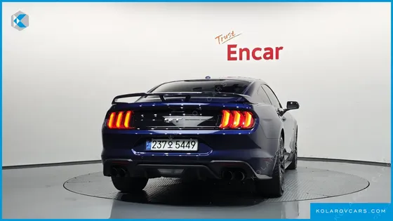 FORD MUSTANG GT COUPE