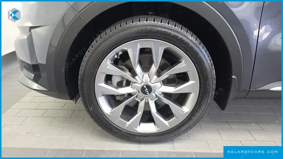 KIA SORENTO GASOLINE 2.5T 2WD