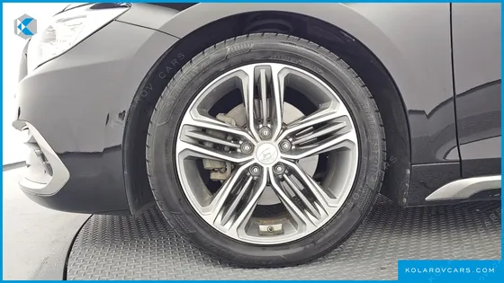 HYUNDAI GRANDEUR 2.4 PREMIUM