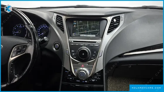 HYUNDAI GRANDEUR HG240 LUXURY