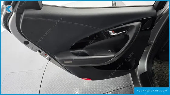 HYUNDAI GRANDEUR HG240 LUXURY