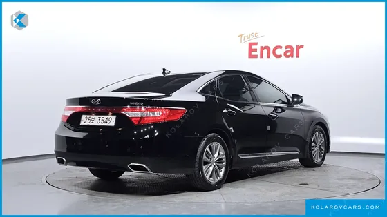 HYUNDAI GRANDEUR HG240 MODERN