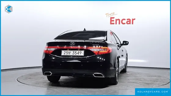 HYUNDAI GRANDEUR HG240 MODERN