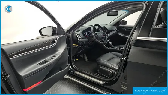 HYUNDAI GRANDEUR 2.4 MODERN BASIC (RENTAL CAR)