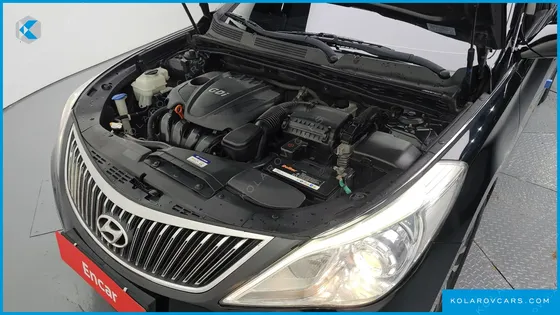 HYUNDAI GRANDEUR HG240 LUXURY