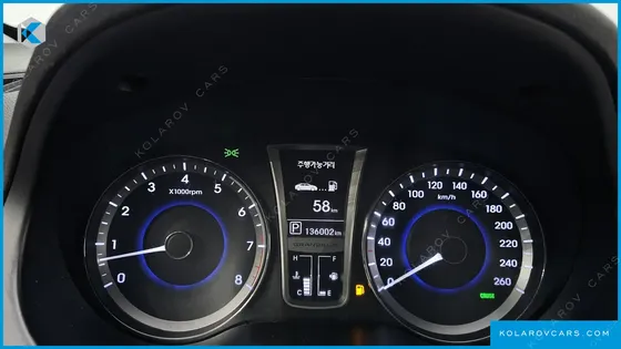 HYUNDAI GRANDEUR HG240 LUXURY