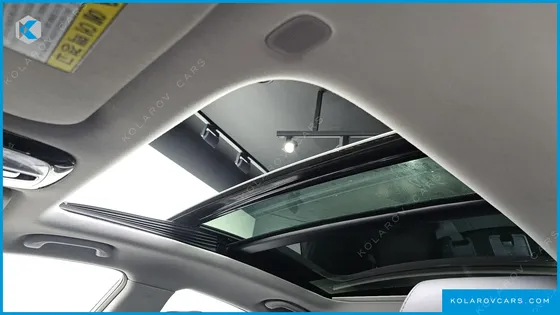 HYUNDAI GRANDEUR HG240 LUXURY