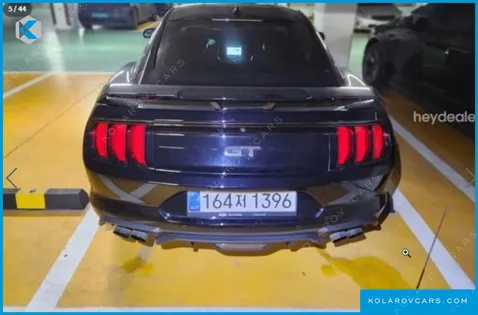FORD MUSTANG GT COUPE