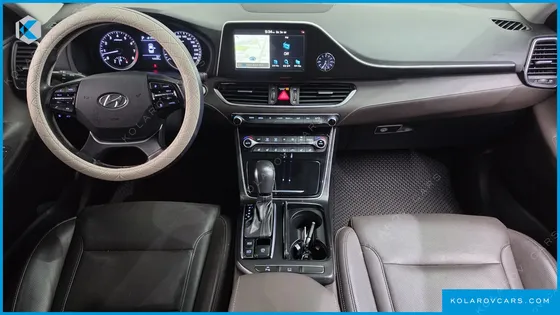 HYUNDAI GRANDEUR 2.4 PREMIUM