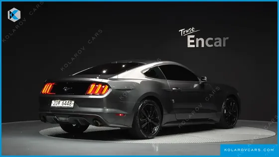 FORD MUSTANG COUPE