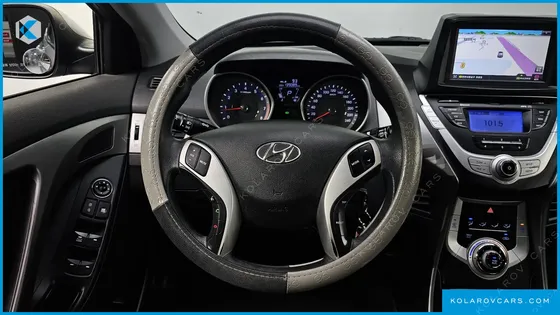 HYUNDAI ELANTRA (AVANTE) M16 GDI DELUXE