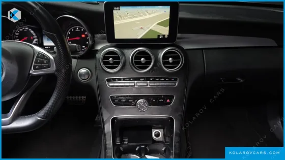MERCEDES C-CLASS C200 AMG LINE