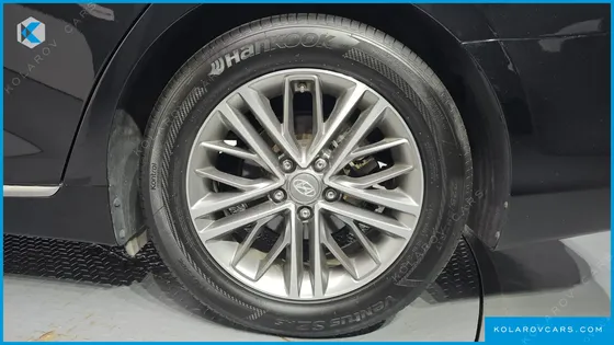 HYUNDAI GRANDEUR 3.0 LPI MODERN (RENTAL CAR)