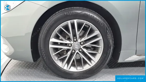 HYUNDAI GRANDEUR 2.4 MODERN