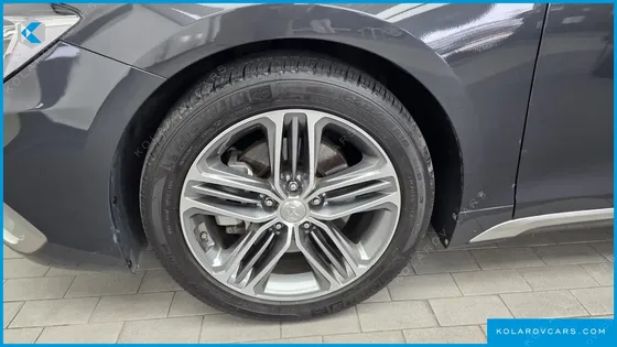 HYUNDAI GRANDEUR 2.4 PREMIUM