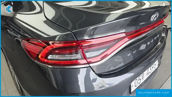 HYUNDAI GRANDEUR 2.4 PREMIUM