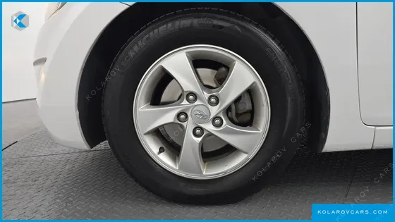 HYUNDAI ELANTRA (AVANTE) M16 GDI LUXURY