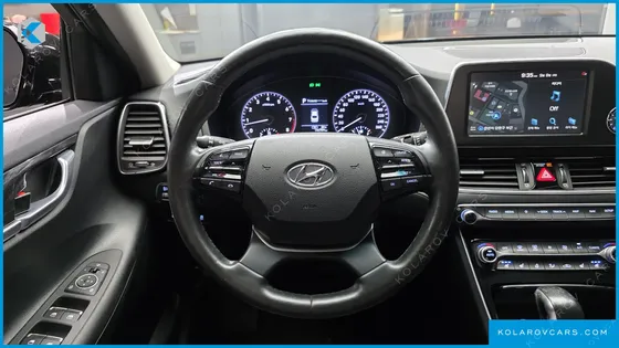 HYUNDAI GRANDEUR 3.0 LPI MODERN (RENTAL CAR)
