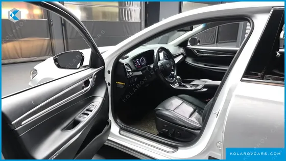 HYUNDAI GRANDEUR 2.4 PREMIUM