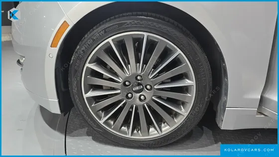 LINCOLN MKZ 2.0