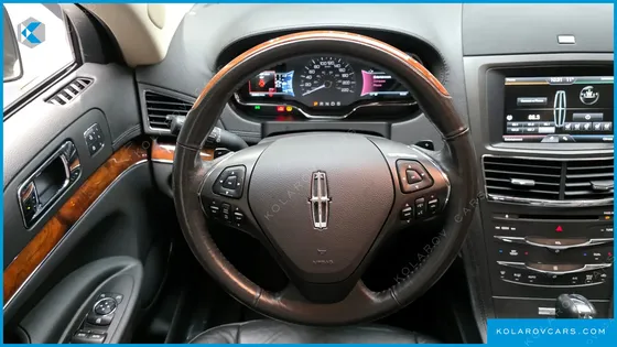 LINCOLN MKT 3.5
