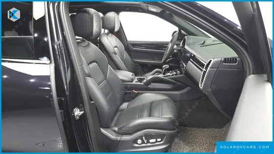 PORSCHE CAYENNE 3.0
