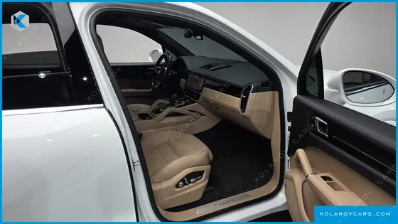 PORSCHE CAYENNE 3.0