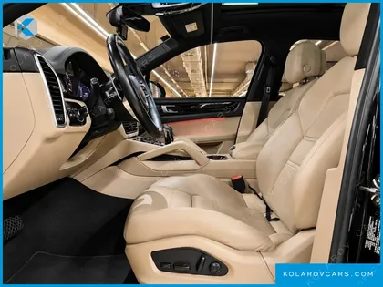 PORSCHE CAYENNE 3.0