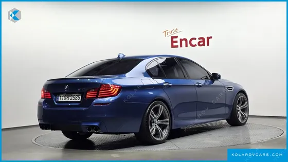 BMW M5 M5 SEDAN