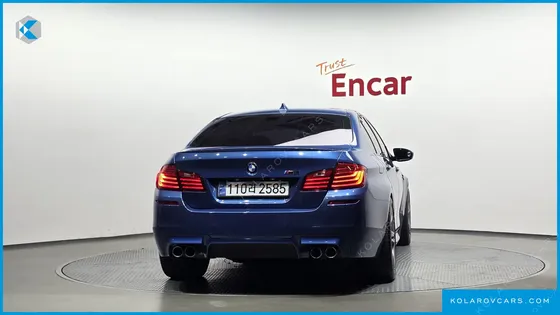 BMW M5 M5 SEDAN
