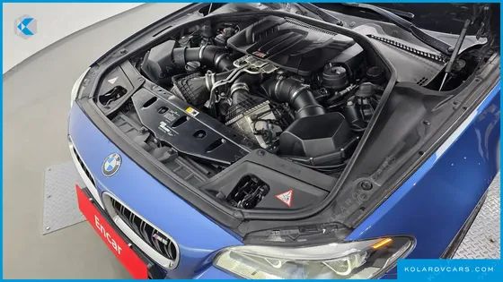 BMW M5 M5 SEDAN