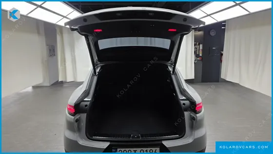 PORSCHE CAYENNE 3.0 COUPE PLATINUM EDITION