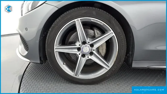 MERCEDES C-CLASS C200 AMG LINE
