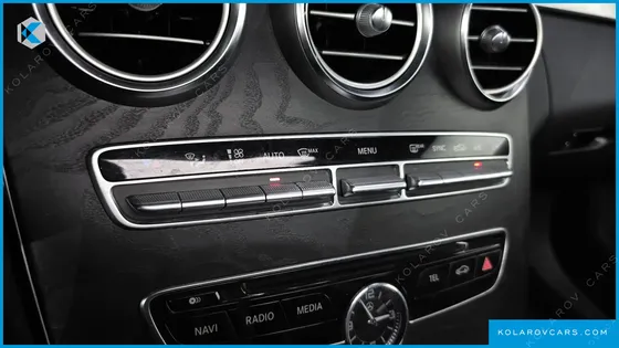 MERCEDES C-CLASS C200 AMG LINE