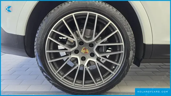 PORSCHE CAYENNE 3.0