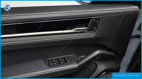 PORSCHE CAYENNE 4.0 TURBO E-HYBRID COUPE