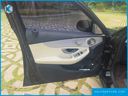 MERCEDES C-CLASS C220 D AVANTGARDE