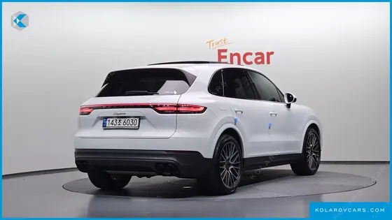 PORSCHE CAYENNE 3.0