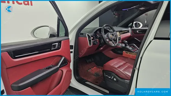 PORSCHE CAYENNE 3.0