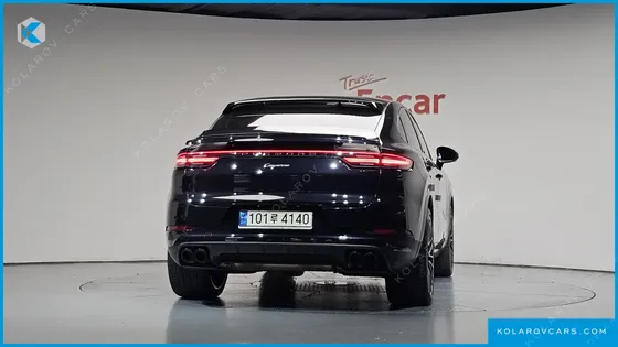 PORSCHE CAYENNE 3.0 COUPE