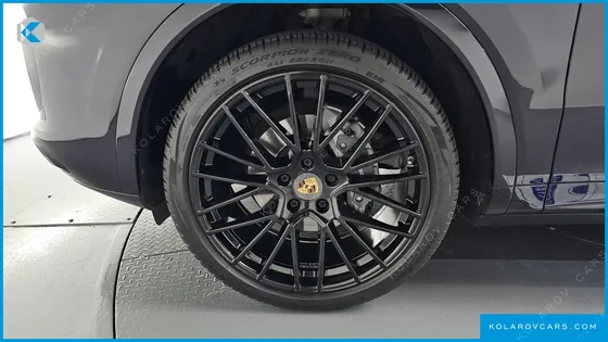 PORSCHE CAYENNE 3.0 COUPE